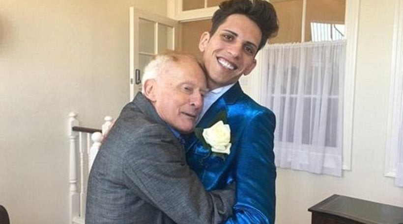 Kατάντια! «Έμεινε στον άσο» για να χαρίσει διαμέρισμα στον 24χρονο σύζυγό του!